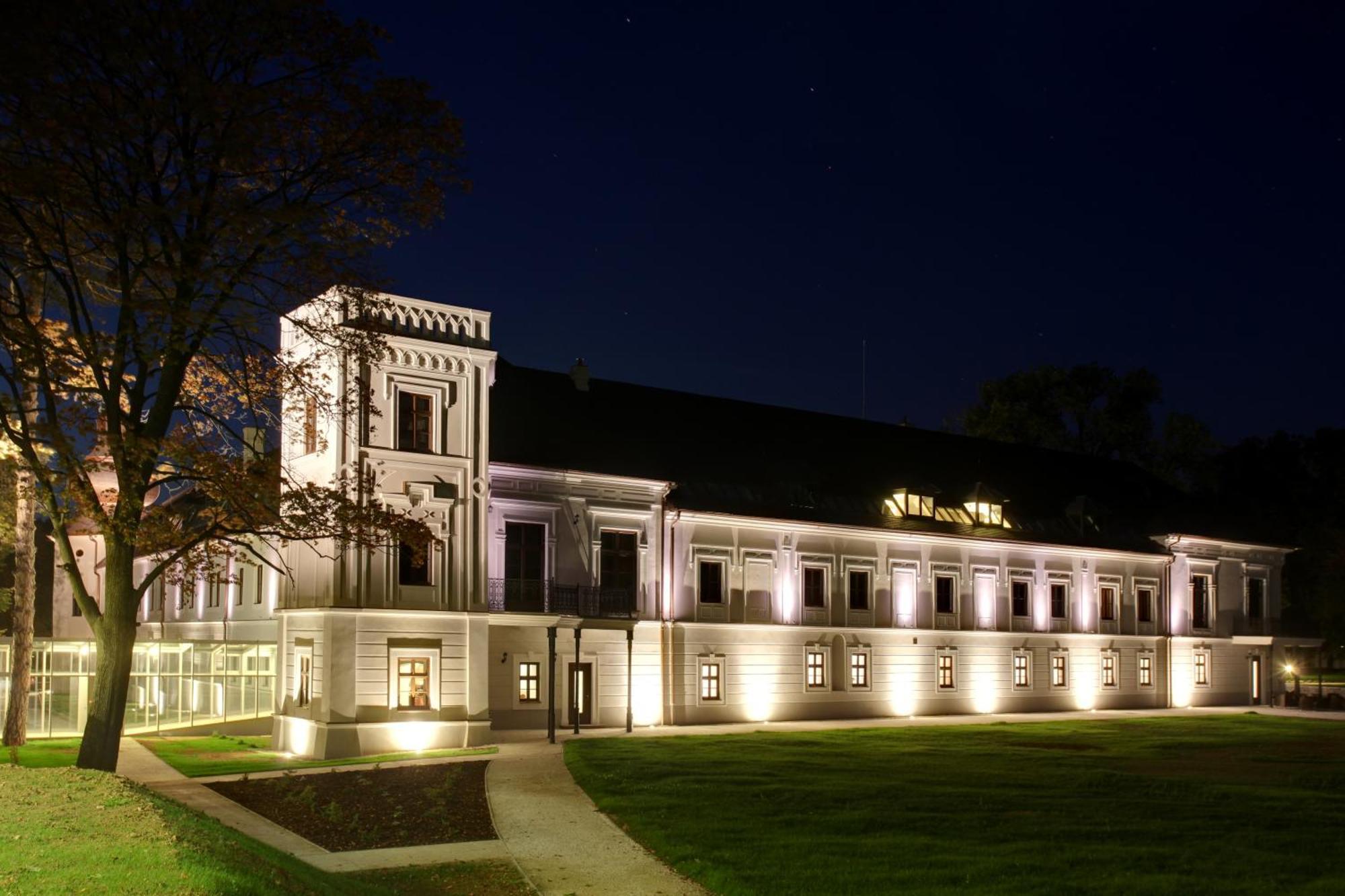 Chateau Appony Екстериор снимка