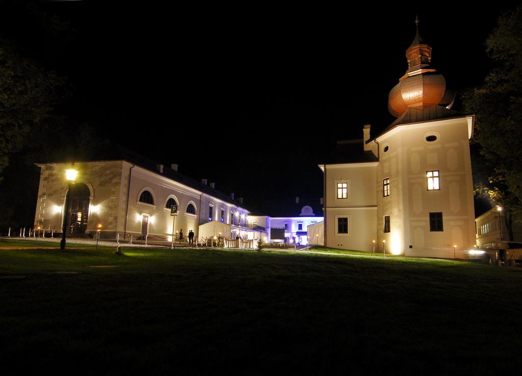 Chateau Appony Екстериор снимка