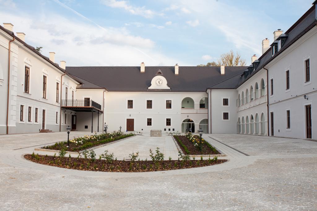 Chateau Appony Екстериор снимка