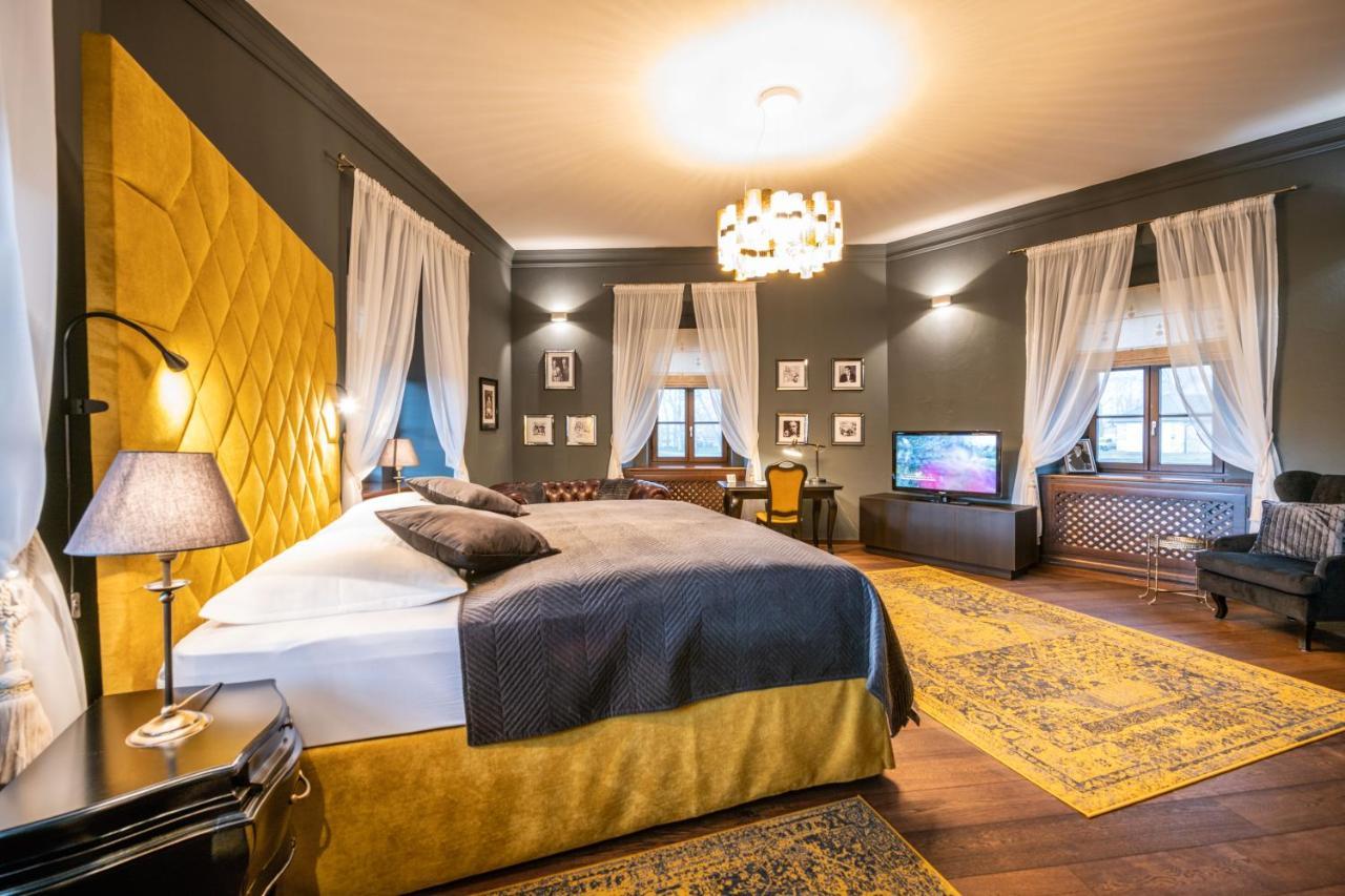 Chateau Appony Екстериор снимка