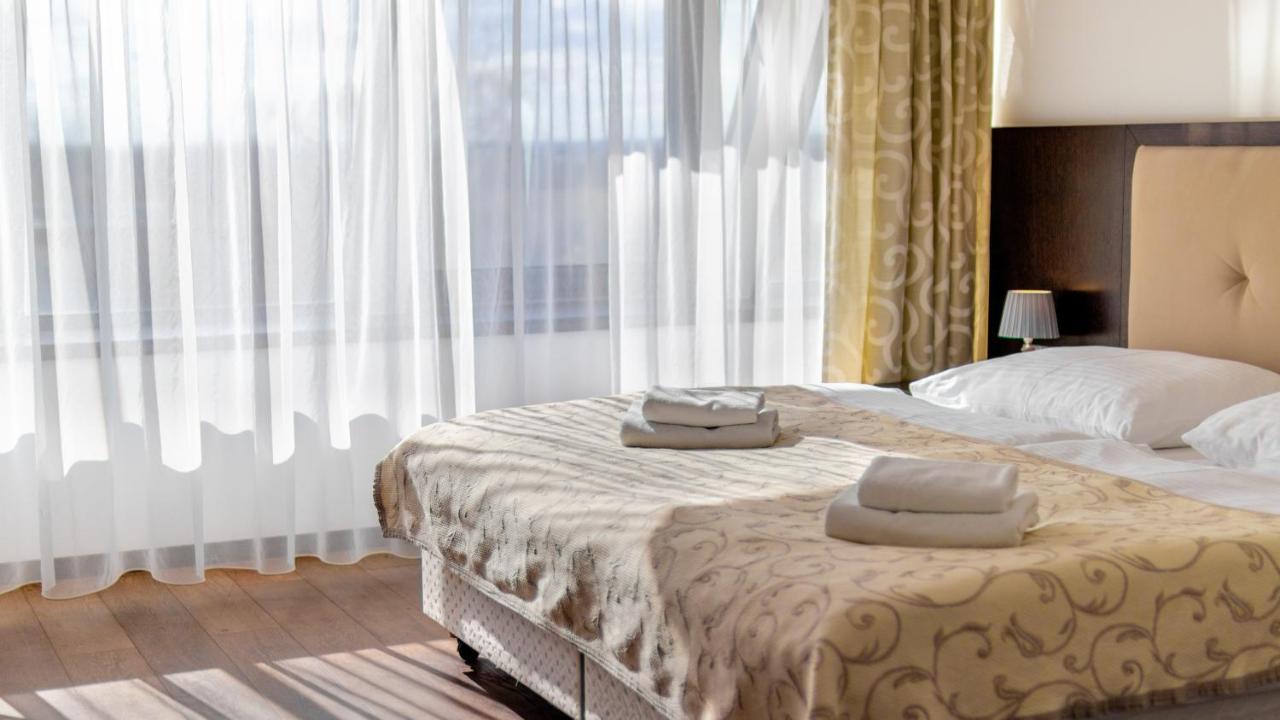 Chateau Appony Екстериор снимка